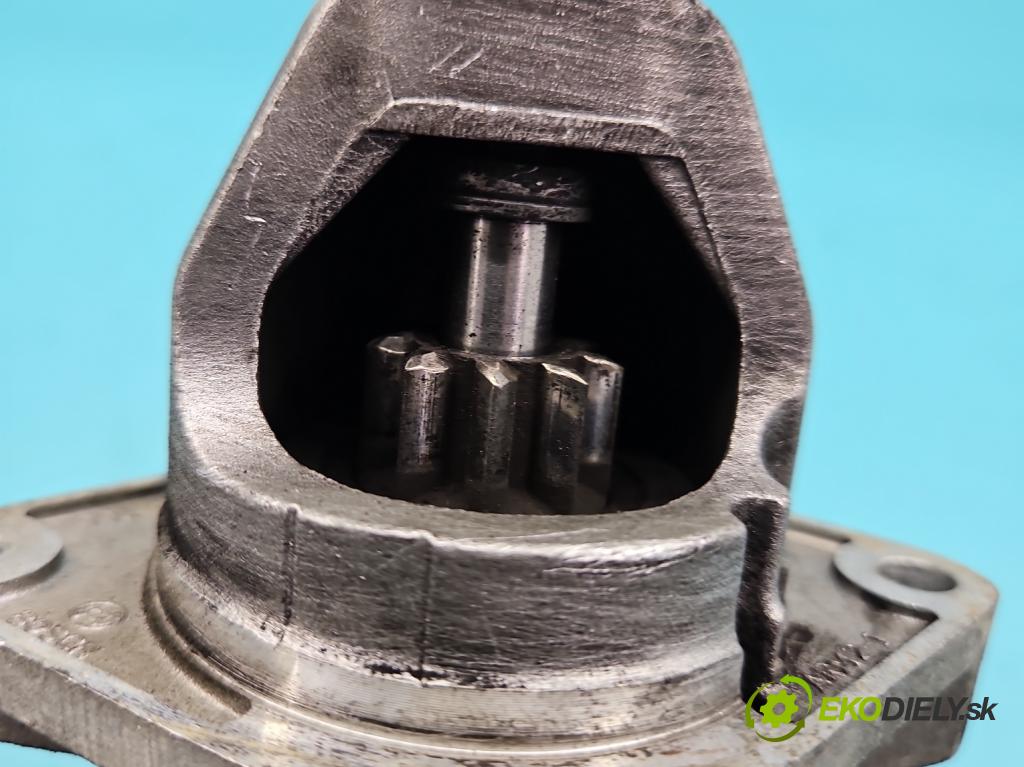 Suzuki Splash 1.3 DDIS 75 hp manual 55 kW 1248 cm3 5- startér: F002G20485 (Startér)