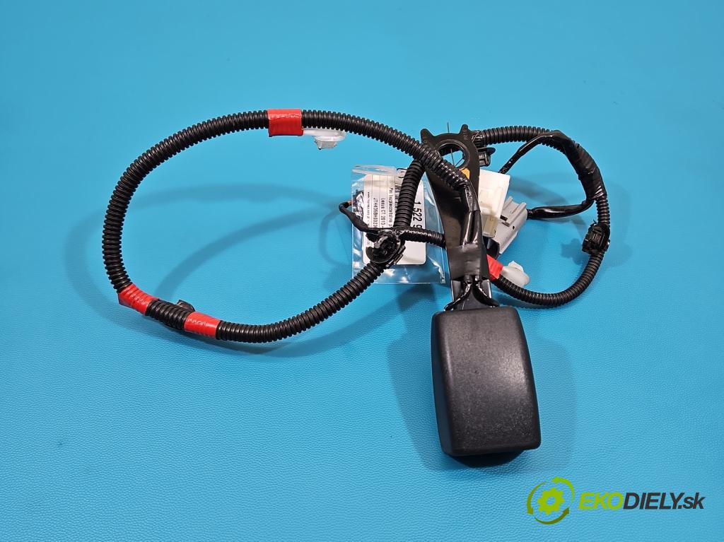 Lexus CT 2010-2022 1.8 VVTI 99 HP automatic 73 kW 1798 cm3 5- pas bezpečnosť: predné ľavý