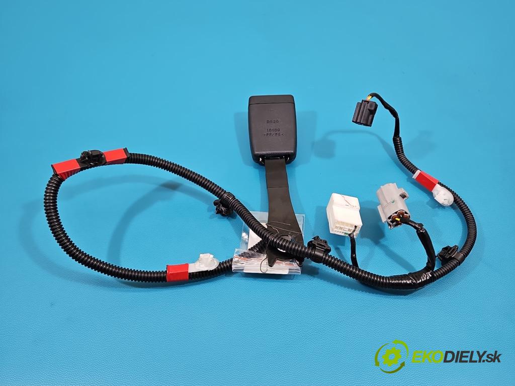 Lexus CT 2010-2022 1.8 VVTI 99 HP automatic 73 kW 1798 cm3 5- pas bezpečnosť: predné ľavý