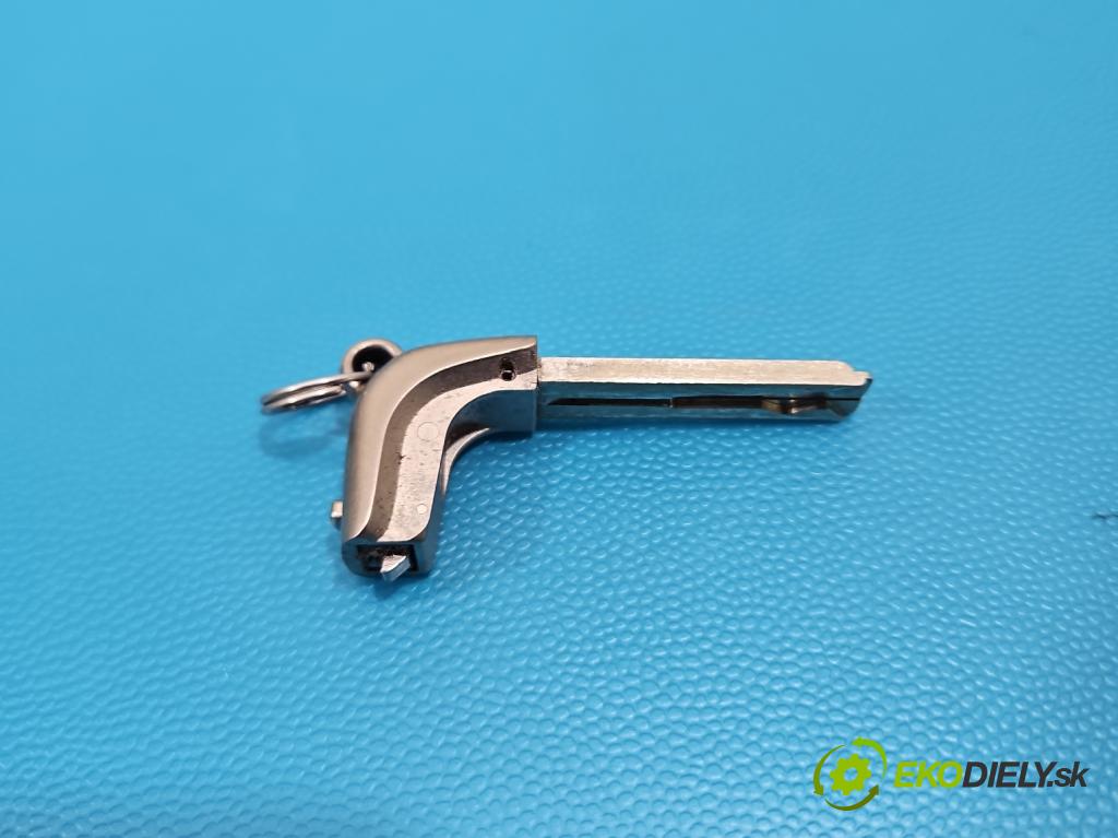 Lexus CT 2010-2022 1.8 VVTI 99 hp automatic 73 kW 1798 cm3 5- klika přední levé  (Vnější přední levá klika dveří)