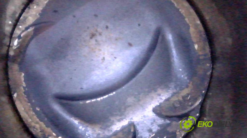 Lexus NX I 2014-2021 2.0 T 238HP automatic 175 kW 1998 cm3 5- motor benzín: 8AR