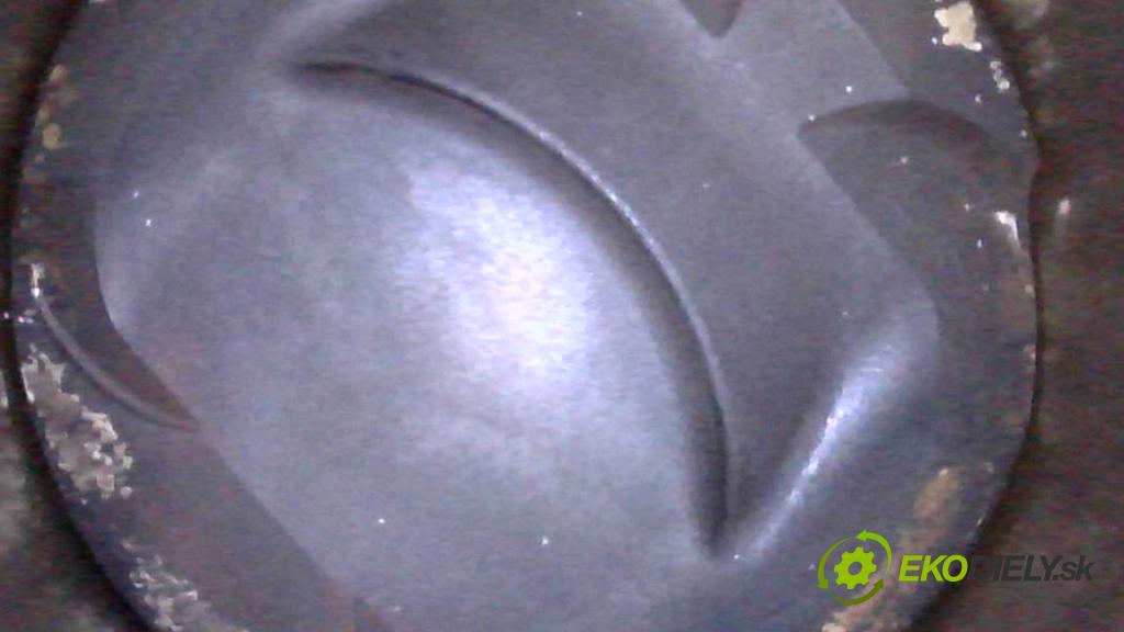 Lexus NX I 2014-2021 2.0 T 238HP automatic 175 kW 1998 cm3 5- motor benzín: 8AR