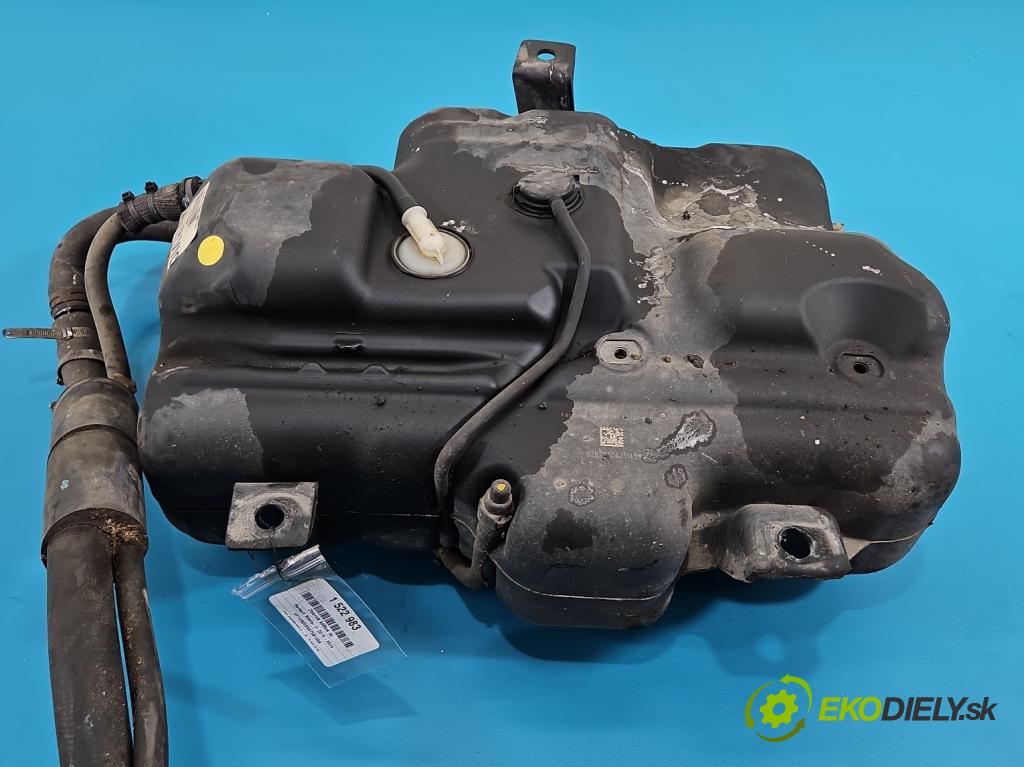Renault Master III 2010-2024 2.3 DCI 163 HP manual 120 kW 2299 cm3 5- Nádrž: AdBlue: 172A21178R