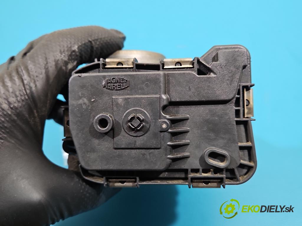 Skoda Fabia III 2014- 2021 1.2 TSI 110 HP manual 81 kW 1197 cm3 5- klapka 03F133062B (Škrtiaca klapka)