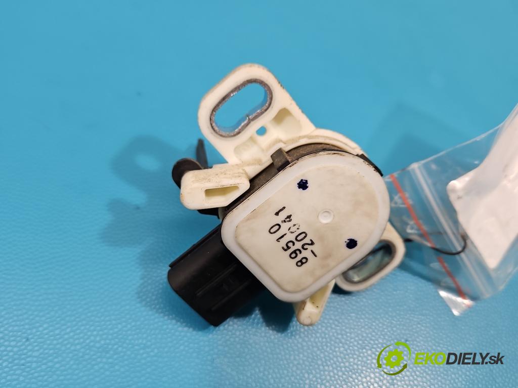 Toyota Avensis III T27 2009-2018 2.0 D4D 126 hp manual 93 kW 1998 cm3 4- Senzory: 89510-20041