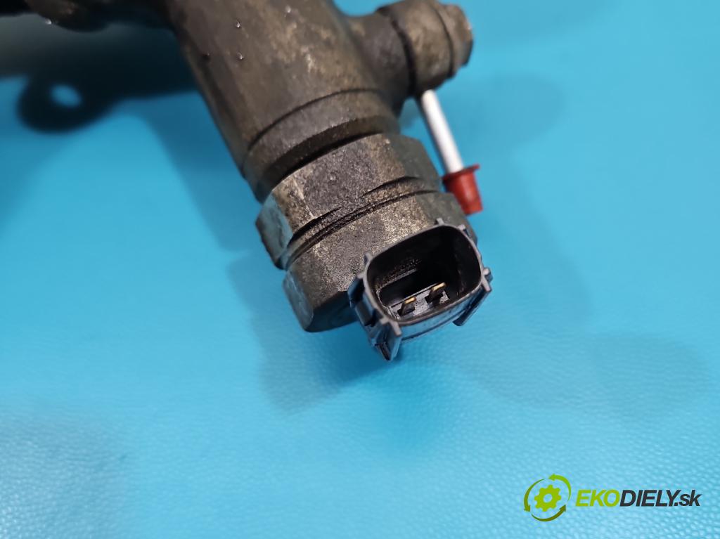 Toyota Avensis III T27 2009-2018 2.0 D4D 126 HP manual 93 kW 1998 cm3 4- lišta vstrekovacia 89458-20050 (Vstrekovacia lišta)