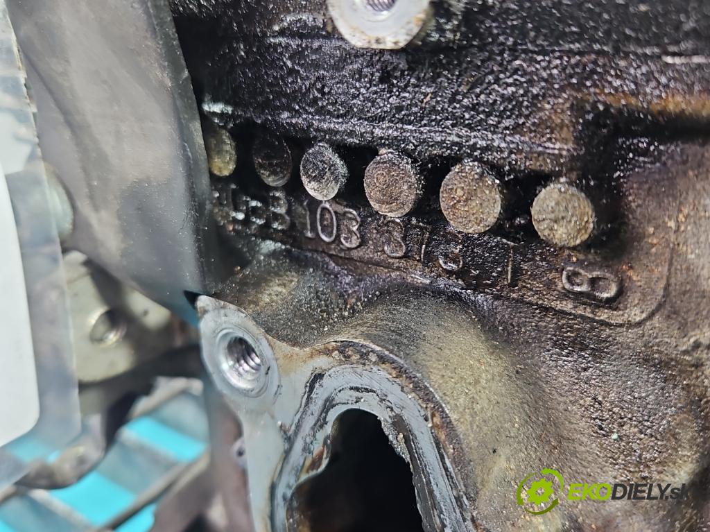 Audi A3 8L 1996-2003 1.6 SR 102 HP manual 75 kW 1595 cm3 3- Hlava: motora 06B103373T