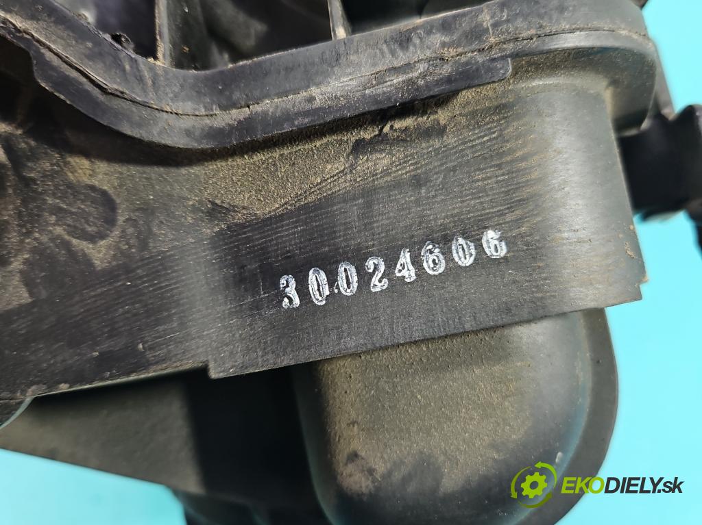 Hyundai I30 II 2012-2016 1.4 16v 100 HP manual 73.2 kW 1396 cm3 5- zvod nasávací 30024606 (Sacie potrubie)