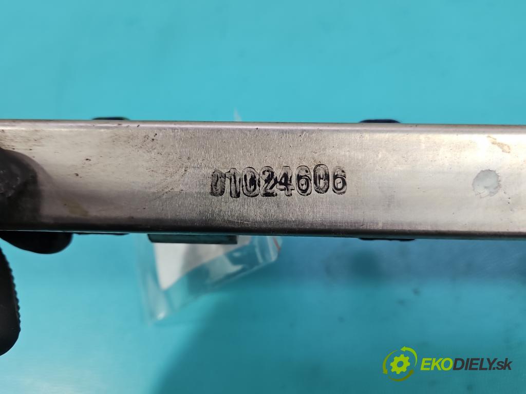 Hyundai I30 II 2012-2016 1.4 16v 100 HP manual 73.2 kW 1396 cm3 5- vstrek 35310-2B000 (Vstrekovač paliva)