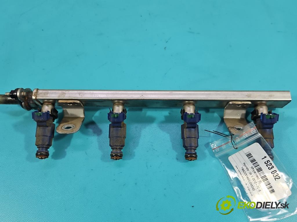 Hyundai I30 II 2012-2016 1.4 16v 100 HP manual 73.2 kW 1396 cm3 5- vstrek 35310-2B000 (Vstrekovač paliva)