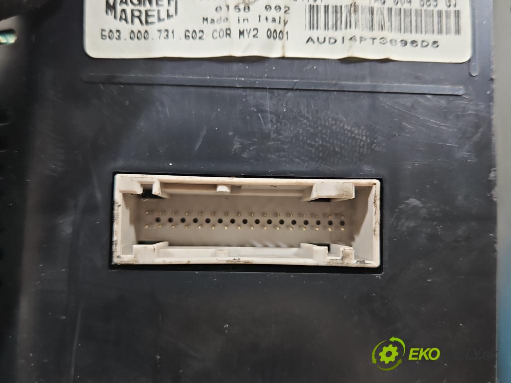 Audi A6 C6 2004-2011 2.7 TDI 179KM automatic 132 kW 2698 cm3 5- prístrojovka/ budíky 4F0920931B (Prístrojová doska)