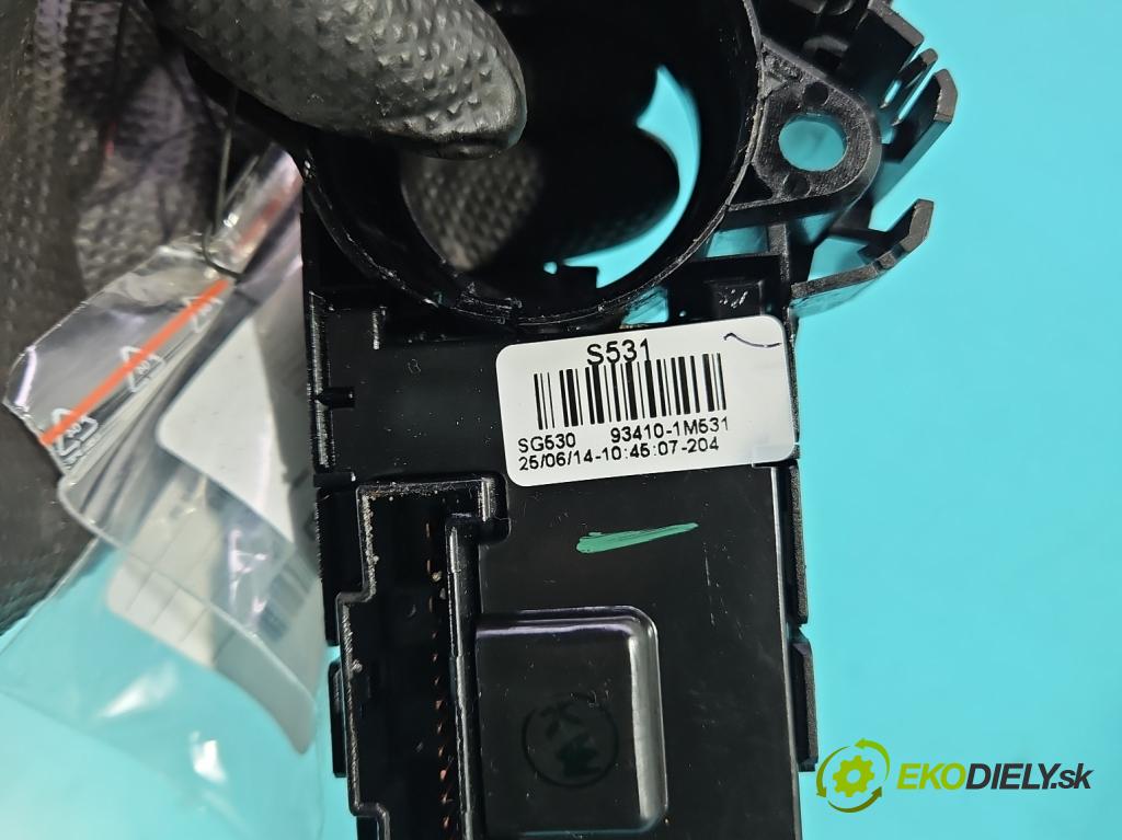 Hyundai I30 II 2012-2016 1.6 crdi 110 HP manual 81 kW 1582 cm3 5- prepínač komplex: 93420-2K560 (Prepínacie páčky pod volantom)