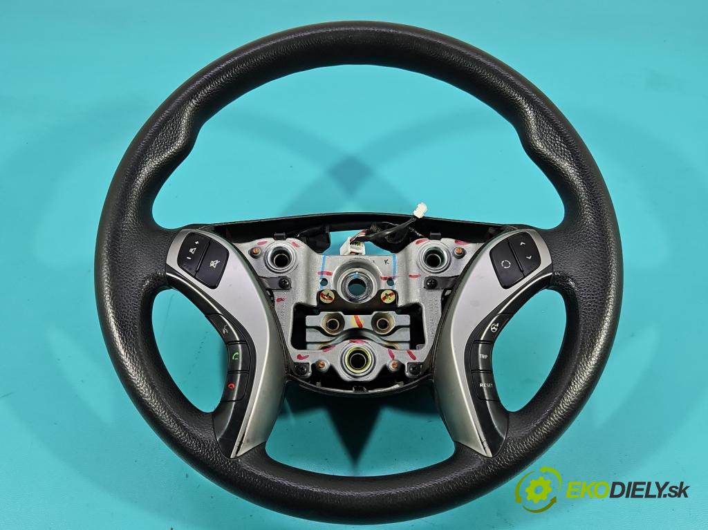 Hyundai I30 II 2012-2016 1.6 crdi 110 hp manual 81 kW 1582 cm3 5- volant  (Volant)