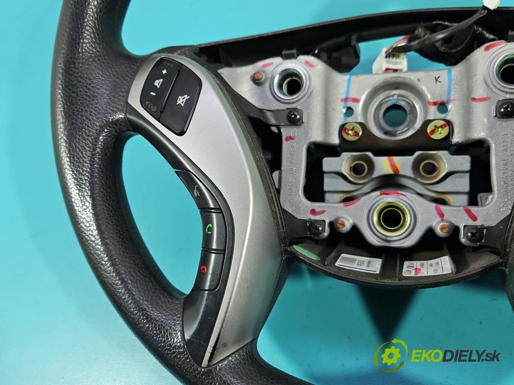 Hyundai I30 II 2012-2016 1.6 crdi 110 hp manual 81 kW 1582 cm3 5- volant  (Volant)