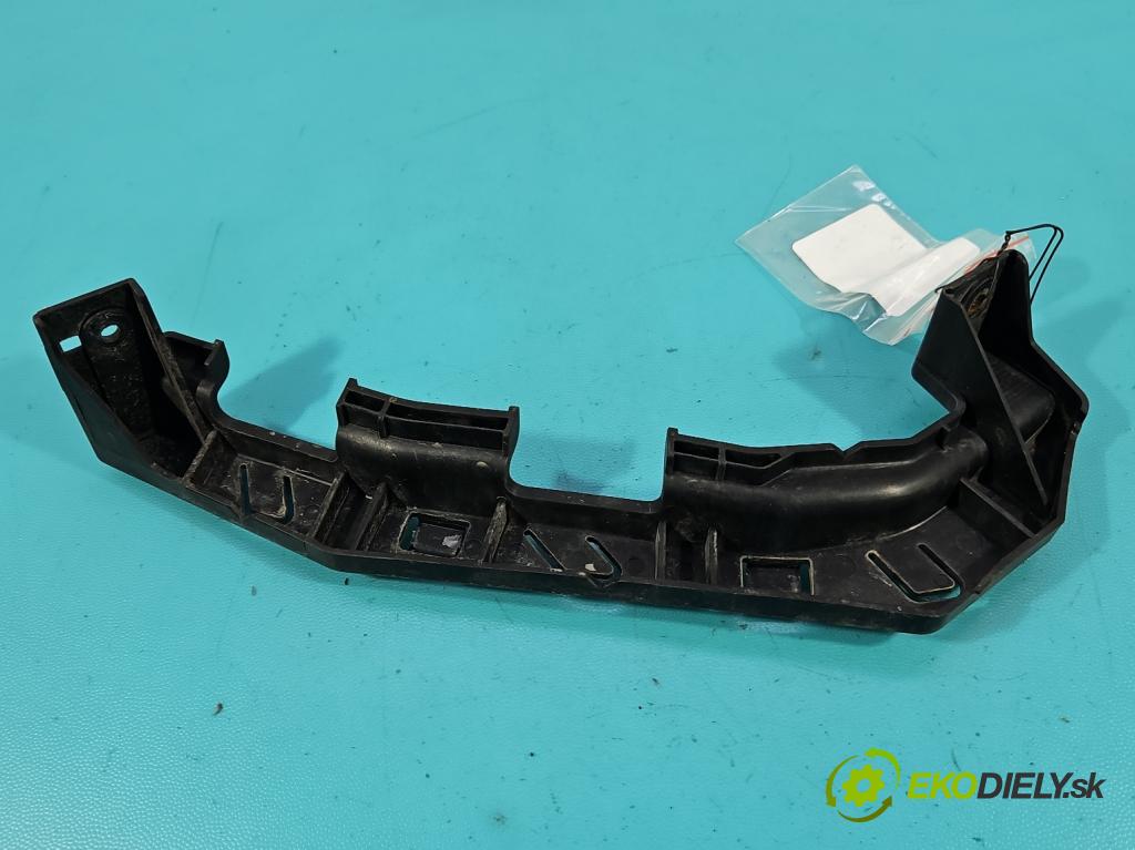 Hyundai I30 II 2012-2016 1.6 crdi 110 hp manual 81 kW 1582 cm3 5- Boty: nárazníku přední levý ET029E