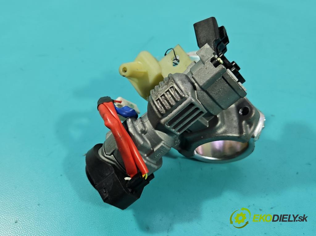 Hyundai I30 II 2012-2016 1.6 crdi 110 HP manual 81 kW 1582 cm3 5- Spínačka  (Spínacia skrinka)