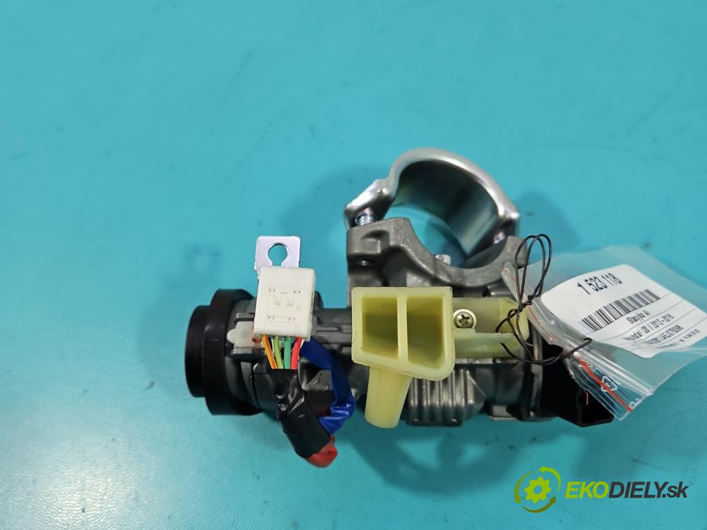 Hyundai I30 II 2012-2016 1.6 crdi 110 HP manual 81 kW 1582 cm3 5- Spínačka  (Spínacia skrinka)