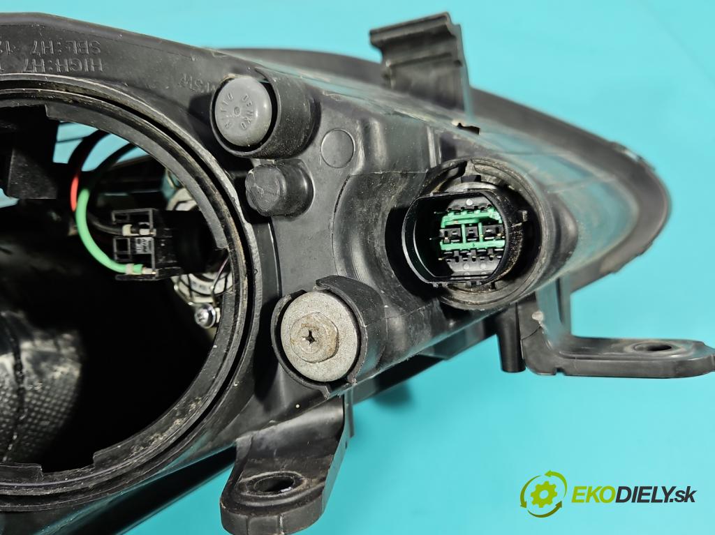 Hyundai I30 II 2012-2016 1.6 crdi 110 HP manual 81 kW 1582 cm3 5- Reflektor: pravý 92102-A6100 (Svetlo predné pravé)