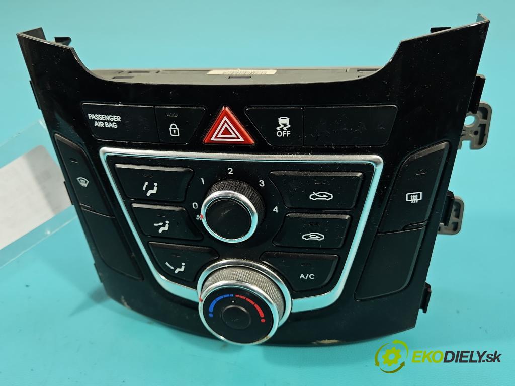 Hyundai I30 II 2012-2016 1.6 crdi 110 HP manual 81 kW 1582 cm3 5- panel kúrenia 97250-A6040GU