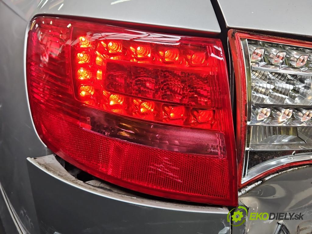 Audi A6 C6 2004-2011 2.7 TDI 179KM automatic 132 kW 2698 cm3 5- světlo zadní levé  (Klika dveří ostatní)