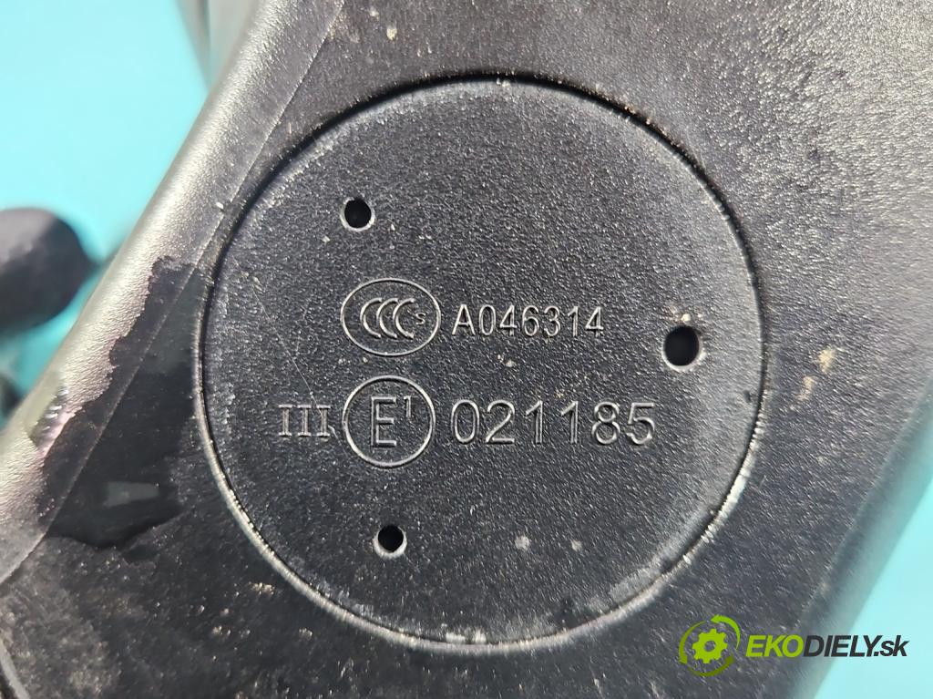 Bmw 3 F30 2011-2018 2.0d 184hp manual 135 kW 1995 cm3 4- zrkadlo pravé  (Kľučka dverí ostatné)