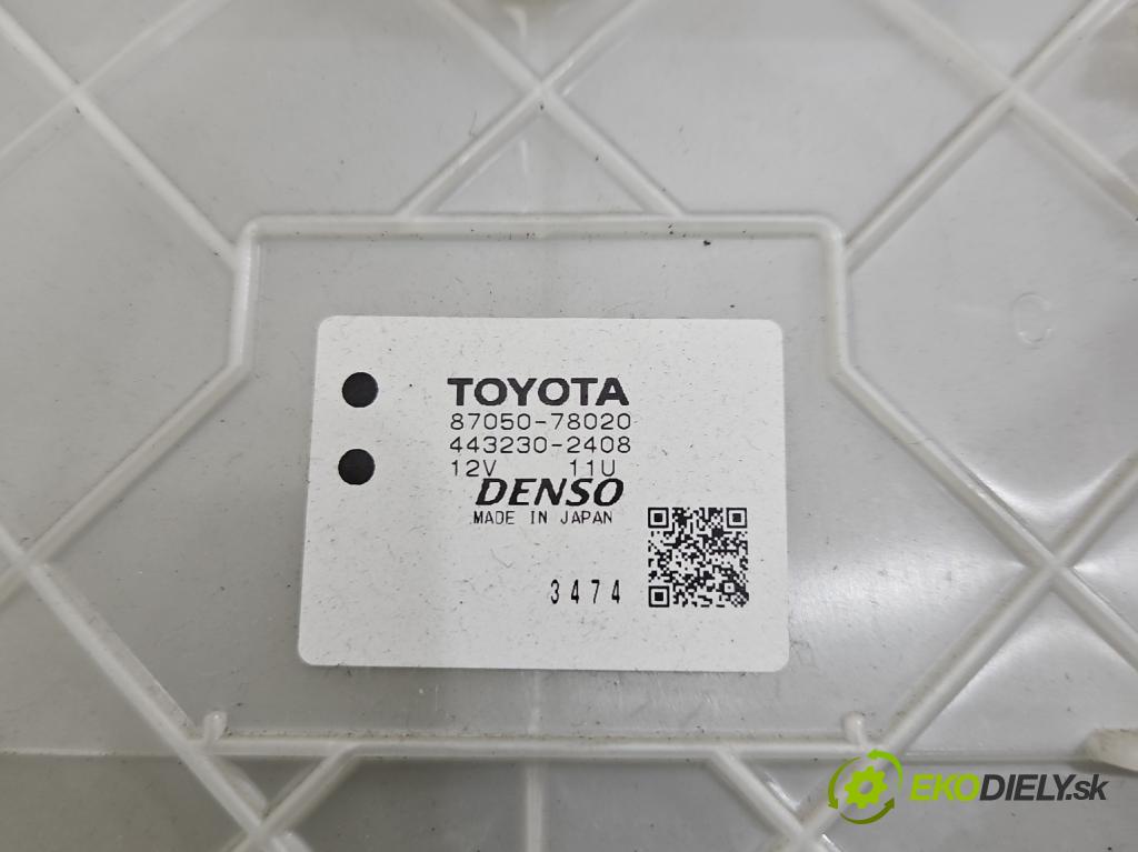 Lexus NX I 2014-2021 2.0 T 238hp automatic 175 kW 1998 cm3 5- radiátor 87050-78020 (Radiátor topení)