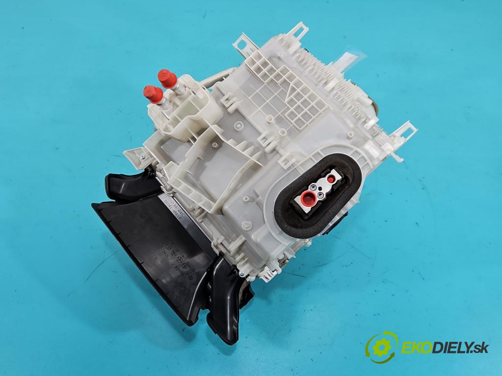 Lexus NX I 2014-2021 2.0 T 238hp automatic 175 kW 1998 cm3 5- radiátor 87050-78020 (Radiátor topení)