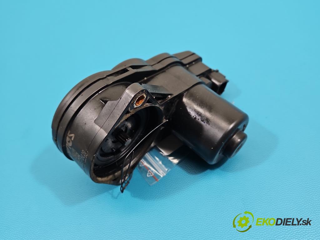 Lexus NX I 2014-2021 2.0 T 238HP automatic 175 kW 1998 cm3 5- Brzda manuál: elektrický: 46310-78010 (Ručná brzda)