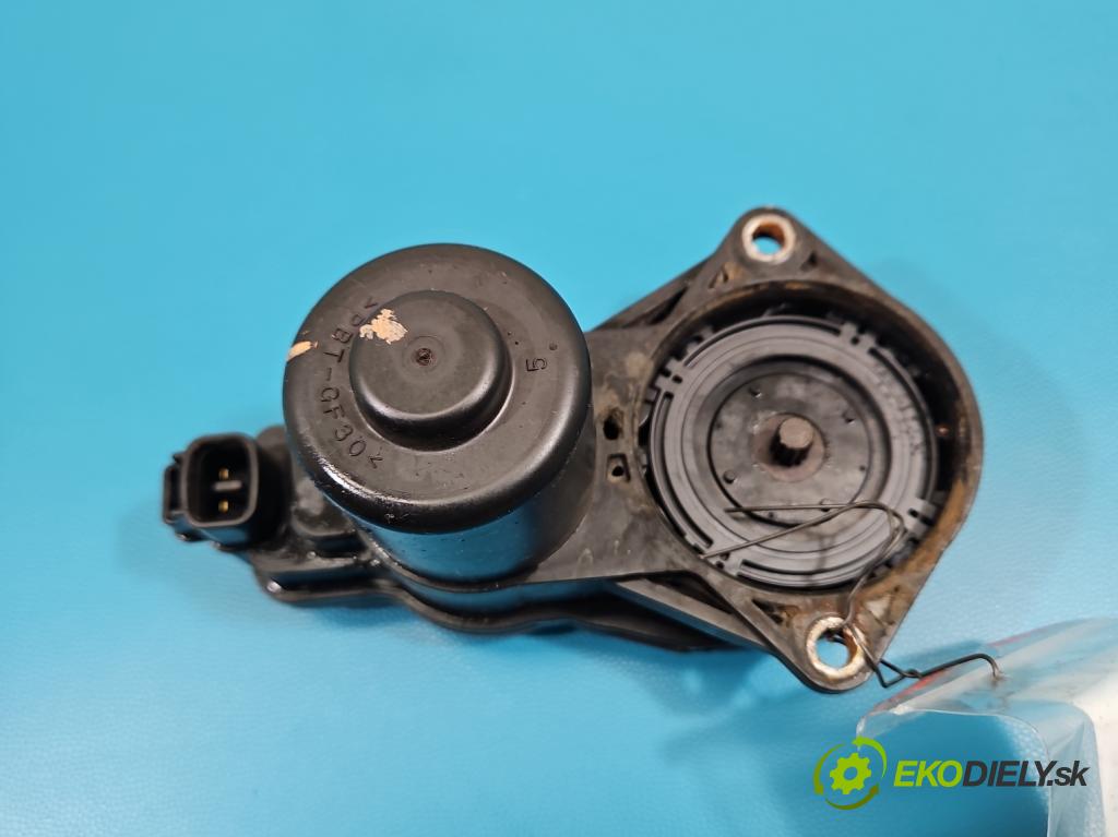 Lexus NX I 2014-2021 2.0 T 238HP automatic 175 kW 1998 cm3 5- Brzda manuál: elektrický: 46310-78010 (Ručná brzda)