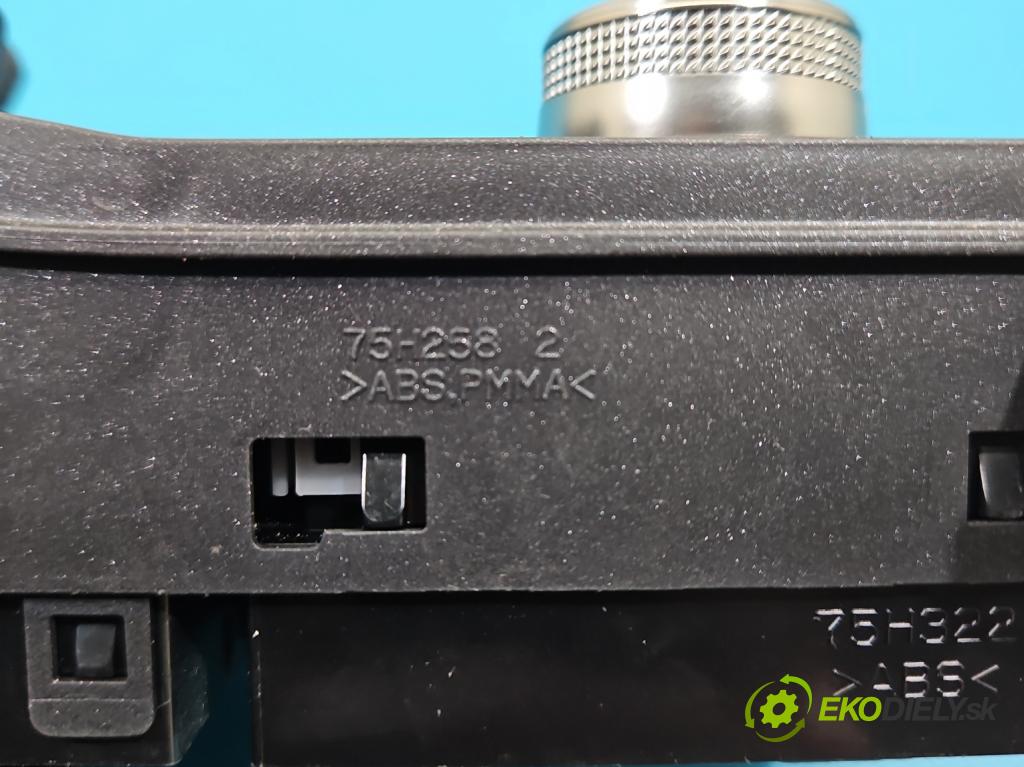 Lexus NX I 2014-2021 2.0 T 238HP automatic 175 kW 1998 cm3 5- prepínač brzda: ručný 75H258 (Prepínacie páčky pod volantom)