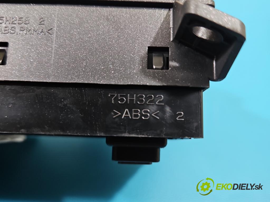 Lexus NX I 2014-2021 2.0 T 238HP automatic 175 kW 1998 cm3 5- prepínač brzda: ručný 75H258 (Prepínacie páčky pod volantom)