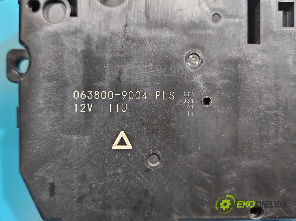 Lexus NX I 2014-2021 2.0 T 238HP automatic 175 kW 1998 cm3 5- motor: kúrenia 063800-9004