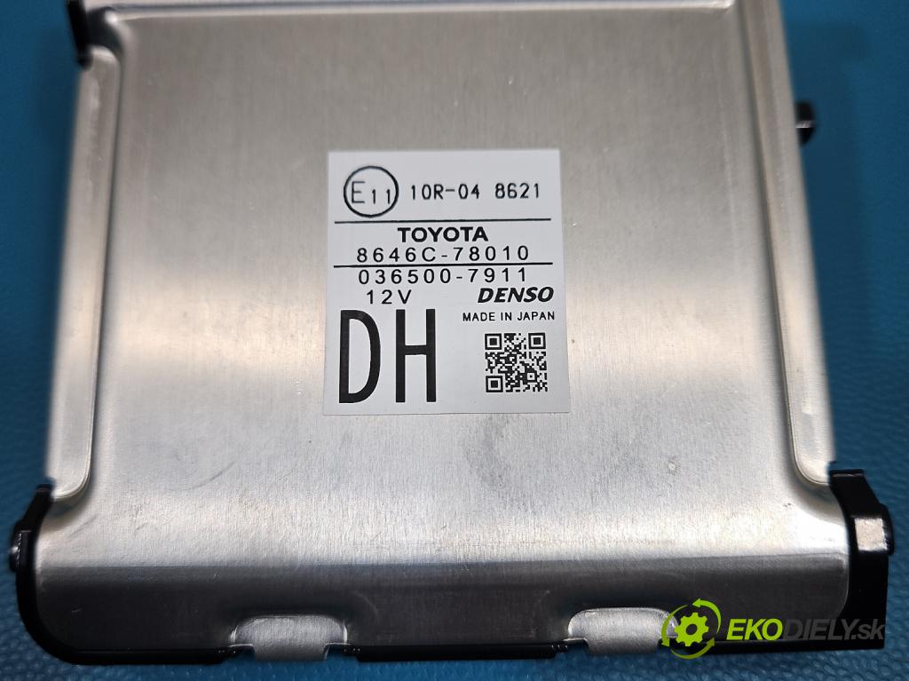 Lexus NX I 2014-2021 2.0 T 238HP automatic 175 kW 1998 cm3 5- Kamera predné 8646C-78010