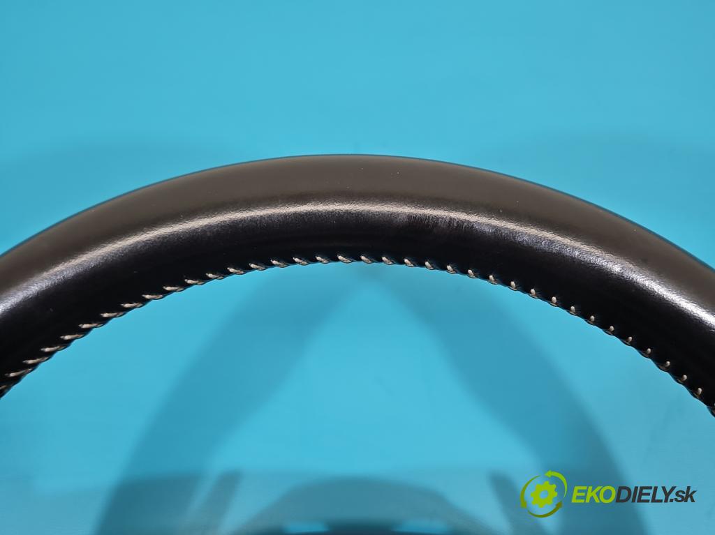 Lexus NX I 2014-2021 2.0 T 238HP automatic 175 kW 1998 cm3 5- volant  (Volant)