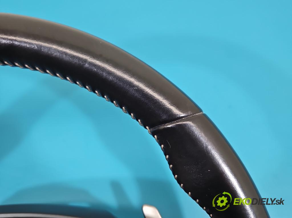 Lexus NX I 2014-2021 2.0 T 238HP automatic 175 kW 1998 cm3 5- volant  (Volant)