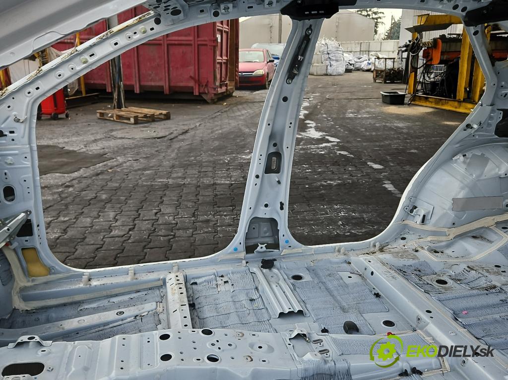 Lexus NX I 2014-2021 2.0 T 238hp automatic 175 kW 1998 cm3 5- práh pravý  (Karoserie ostatní)