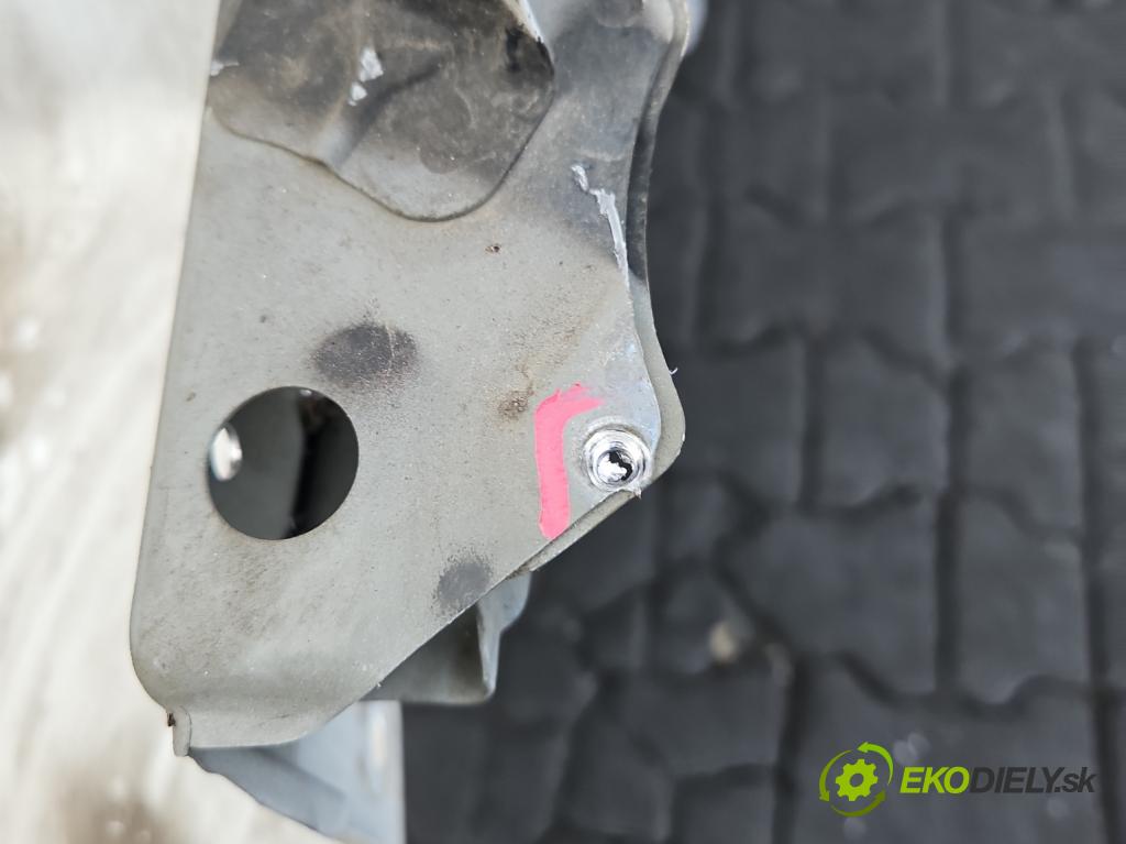 Lexus NX I 2014-2021 2.0 T 238HP automatic 175 kW 1998 cm3 5- štvrťka ľavé