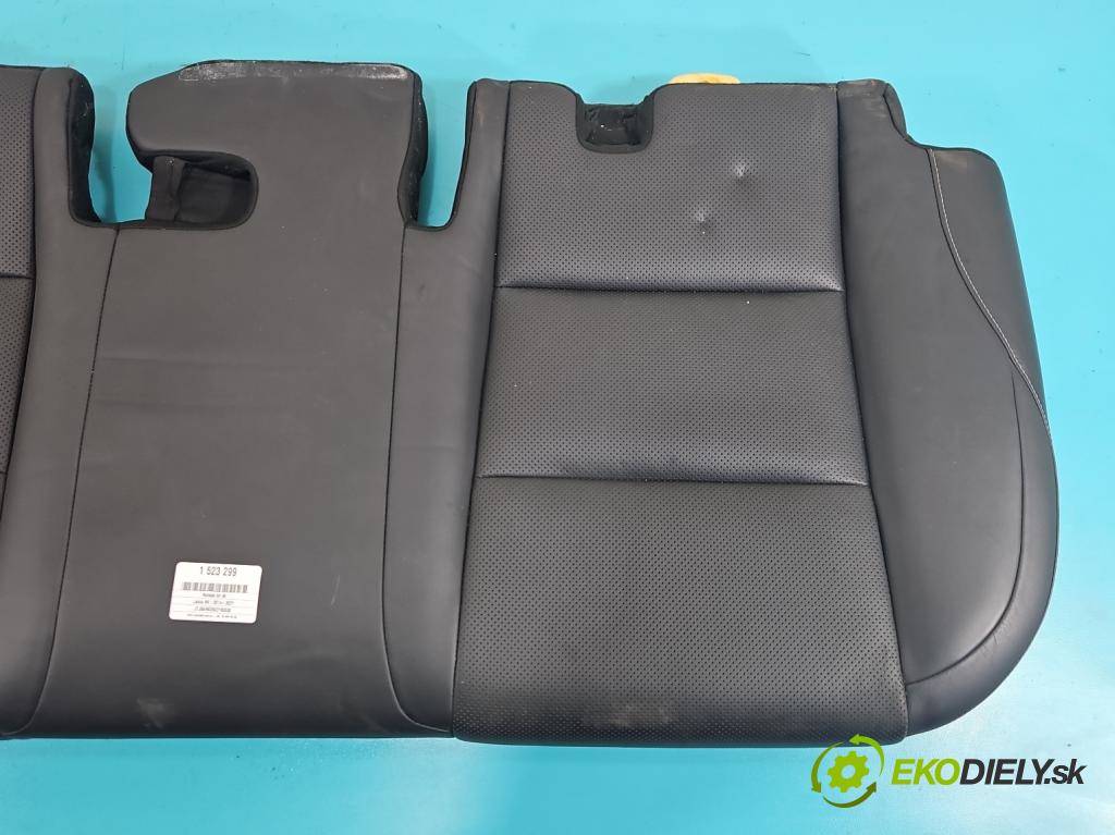 Lexus NX I 2014-2021 2.0 T 238hp automatic 175 kW 1998 cm3 5- Pohovka: zadní  (Sedadlo)