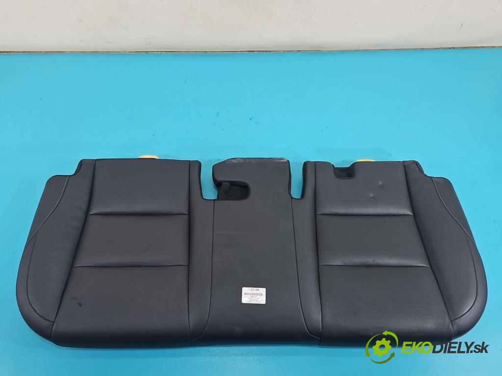 Lexus NX I 2014-2021 2.0 T 238hp automatic 175 kW 1998 cm3 5- Pohovka: zadní  (Sedadlo)