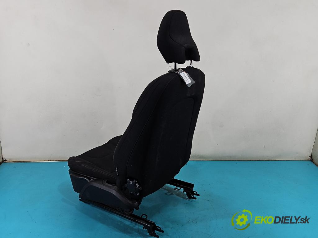 Volvo V40 II 2012-2019 1.6 T3 150 HP manual 110 kW 1596 cm3 5- Sedačka ľavý  (Sedadlo)