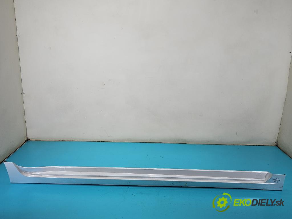 Lexus CT 2010-2022 1.8 VVTI 99 hp automatic 73 kW 1798 cm3 5- lišta práh: pravé 75851-76010 (Prahová lišta)