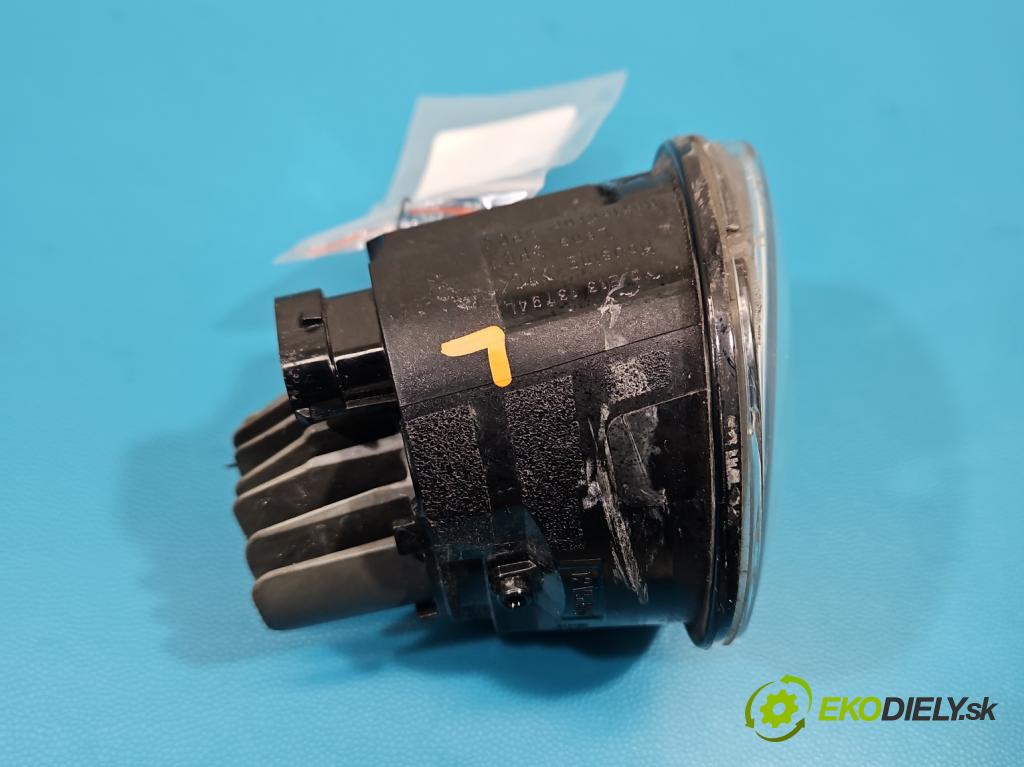 Lexus CT 2010-2022 1.8 VVTI 99 hp automatic 73 kW 1798 cm3 5- Halogen levý  (Klika dveří ostatní)
