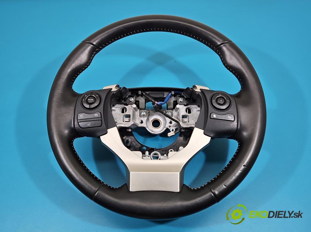 Lexus CT 2010-2022 1.8 VVTI 99 HP automatic 73 kW 1798 cm3 5- volant  (Volant)