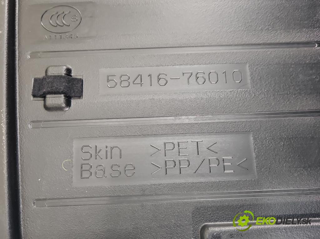 Lexus CT 2010-2022 1.8 VVTI 99 HP automatic 73 kW 1798 cm3 5- koberec do auta kufra: 58416-76010