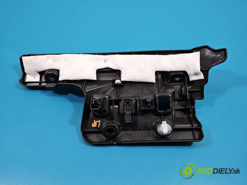 Lexus CT 2010-2022 1.8 VVTI 99 HP automatic 73 kW 1798 cm3 5- kryt plast 55606-76011
