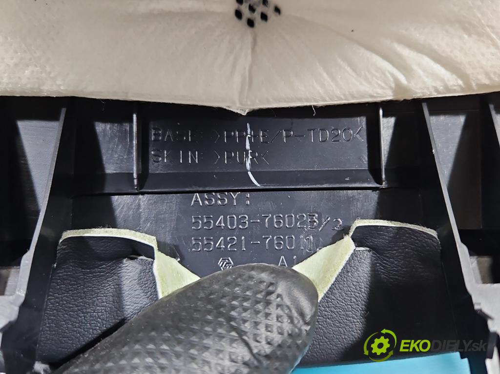 Lexus CT 2010-2022 1.8 VVTI 99 hp automatic 73 kW 1798 cm3 5- obal čelit: 45286-76010