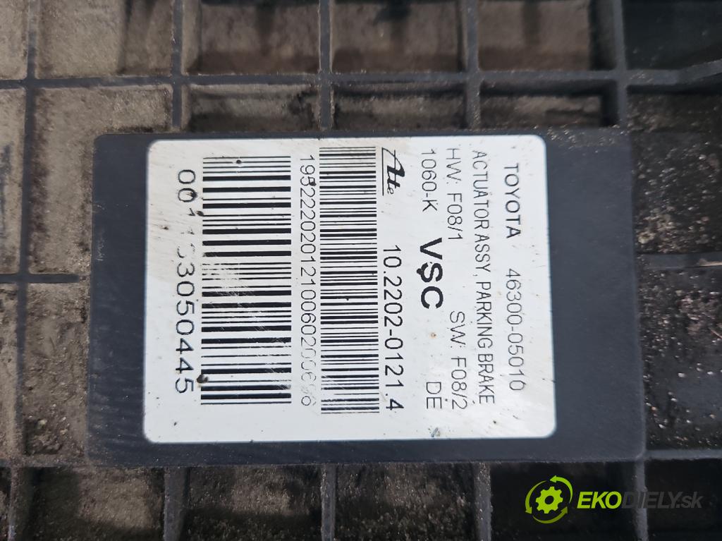 Toyota Avensis III T27 2009-2018 2.0 D4D 126 HP manual 93 kW 1998 cm3 4- Brzda manuál: elektrický: 46300-05010 (Ručná brzda)