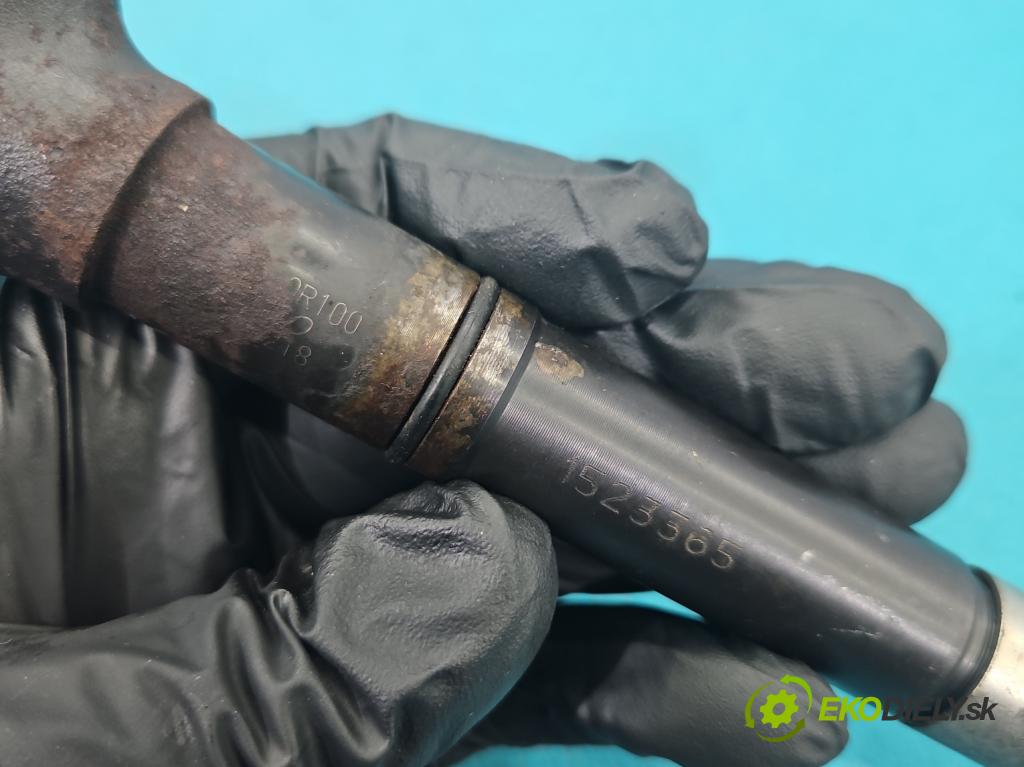 Toyota Avensis III T27 2009-2018 2.0 D4D 126 hp manual 93 kW 1998 cm3 4- vstřikovač 23670-0R100 (Vstřikovač paliva)