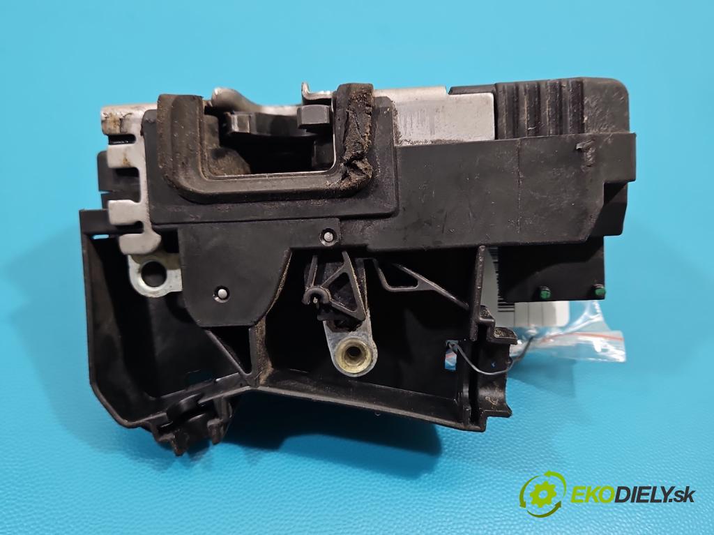 Opel Meriva A 2002-2010 1.7 dti 75 HP manual 55 kW 1686 cm3 5- zámok predné ľavý 13154791