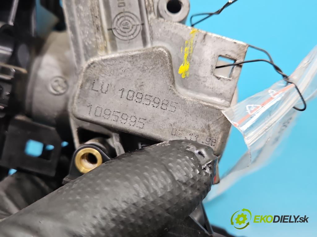 Bmw 5 E39 1996-2003 3.0d 193 HP manual 142 kW 2926 cm3 4- Spínačka 1095985 (Spínacia skrinka)